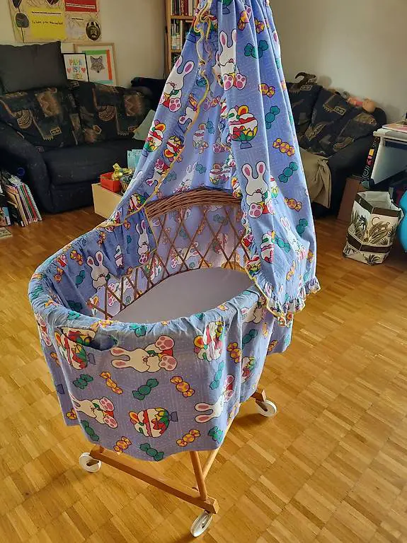 Wiege, Kinderbett, fahrbar