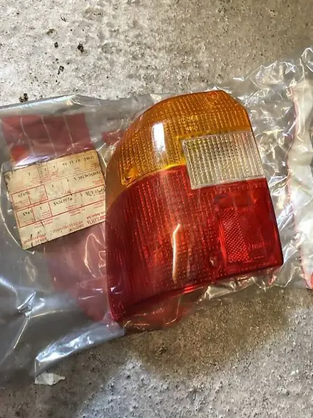 Fiat Rückleuchte Teilenr. 82327045