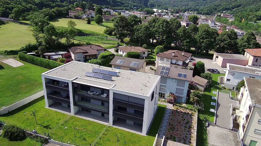 HM10400 - A Rivera una soluzione in stile Lugano - Ultimi