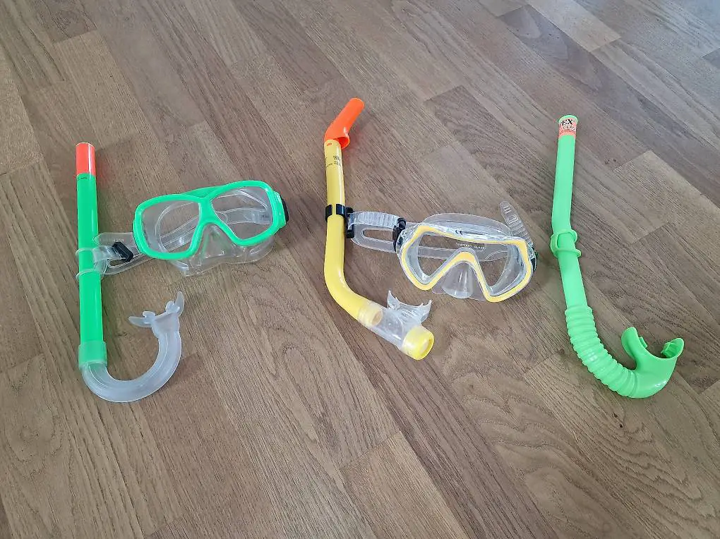 Schnorchel + Taucher Brille