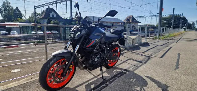 yamaha mt-07