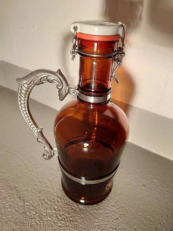 Bierkrug 2L Falkenbier Glas mit Metallhenkel