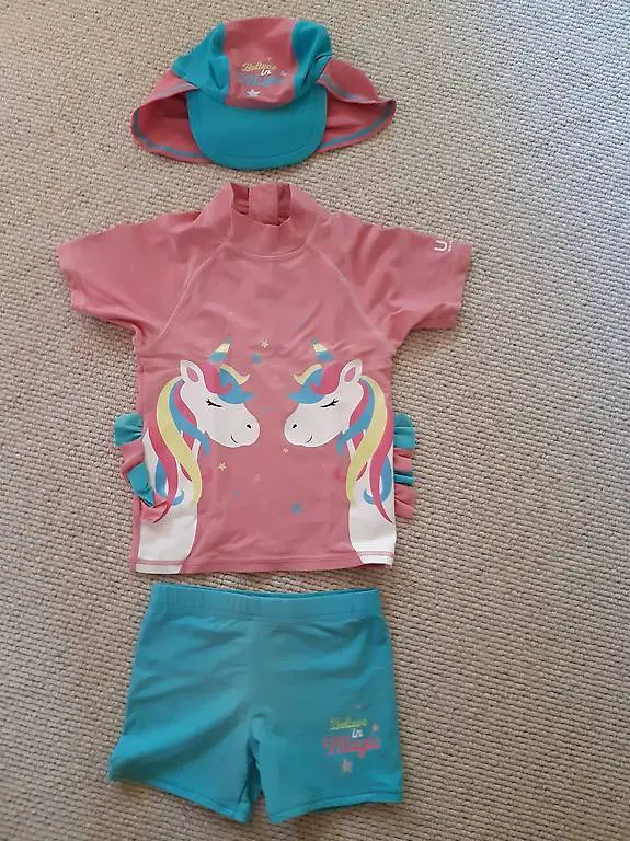 Badekleid Mädchen Grösse 98/104