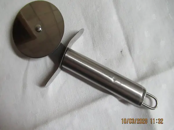  Pizzarolli, Pizzamesser, Wähenmesser, Wähenschneider