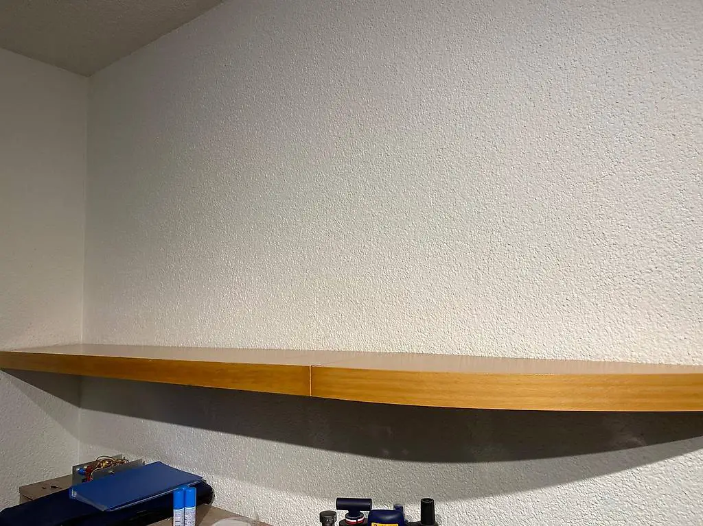 Wandregal 2 Teilig Holz. NaN. 2 Stk. Wandregale vorhanden