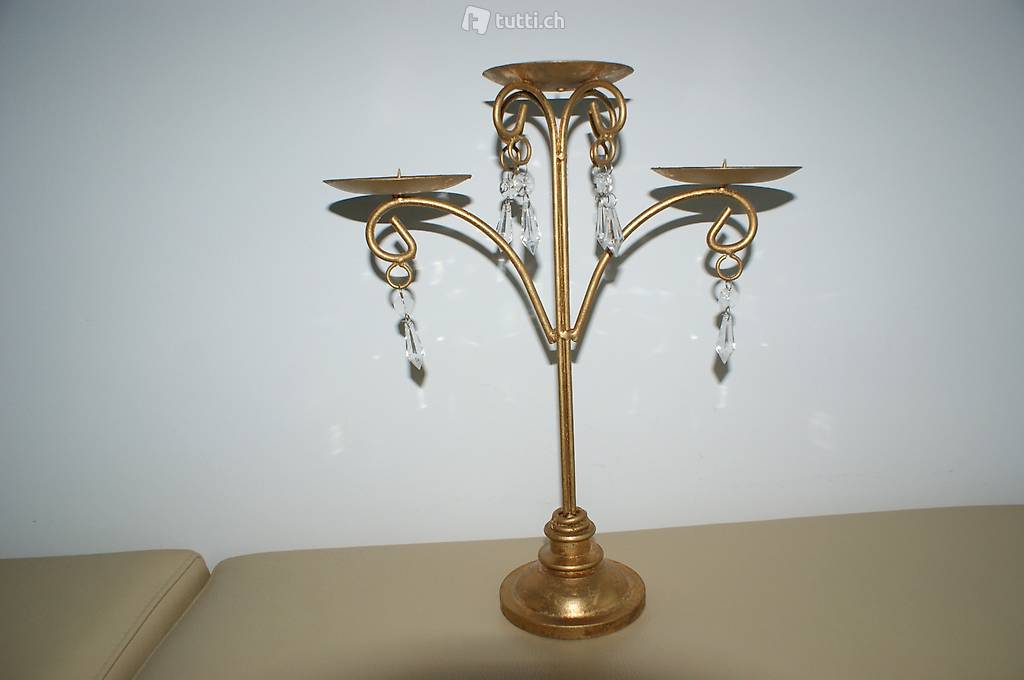Wunderschöner 3 flammiger Kerzenständer, Farbe Gold