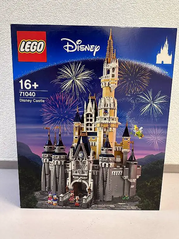 Lego 71040