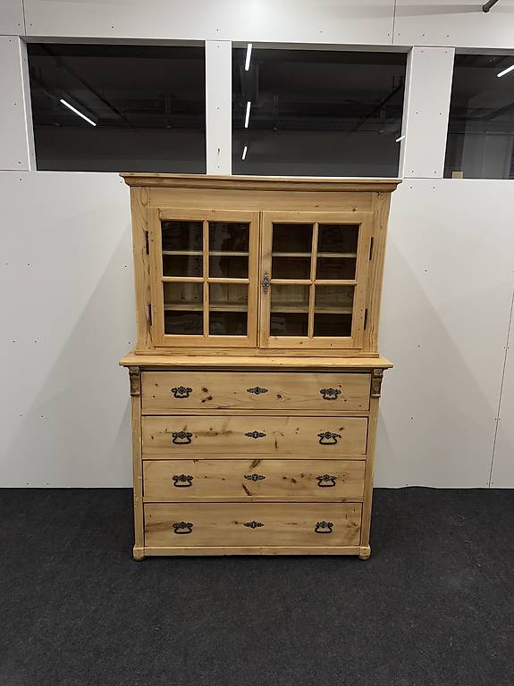 Tannenholz-Buffet mit Glastüren rustikal & charmant