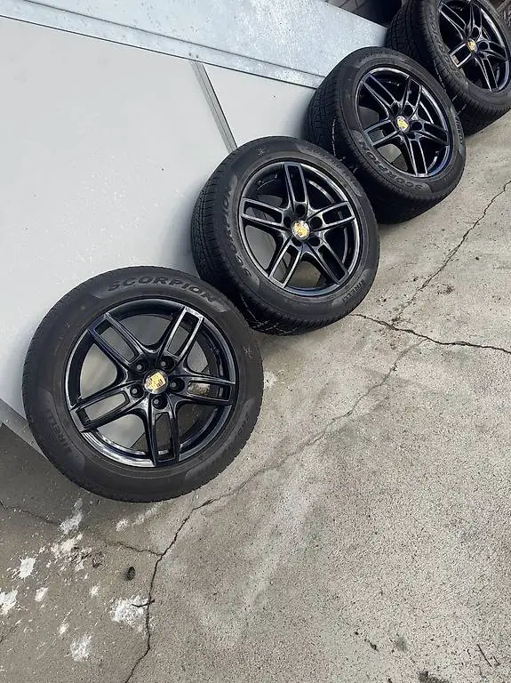 Porsche Cayenne Winterreifen Komplet 19"
