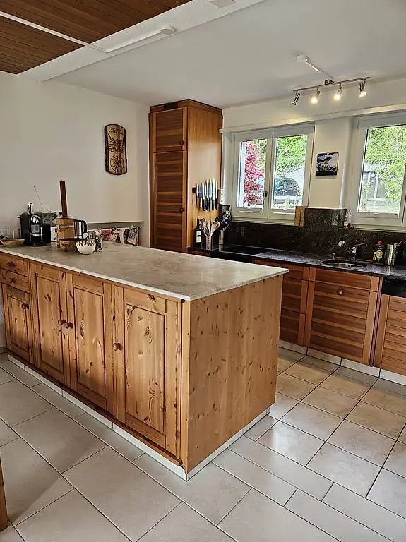 Komplette Einbauküche mit Geräten