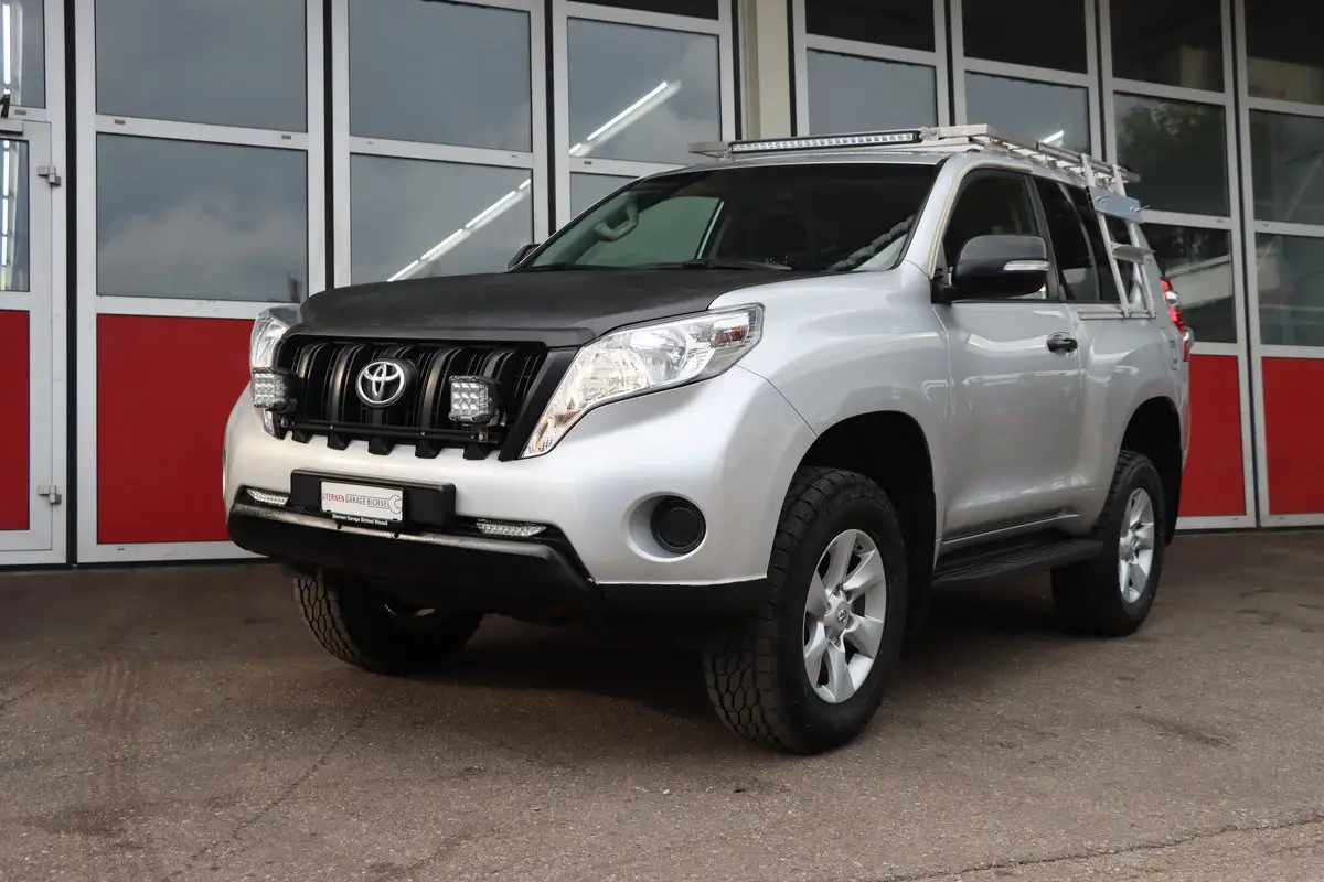 TOYOTA Land Cruiser 3.0 TD Profi Automatic