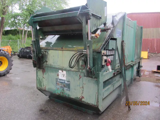 Compacteur multibenne, Abrollcontainer / Mulden