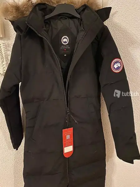 Canada Goose Mantel