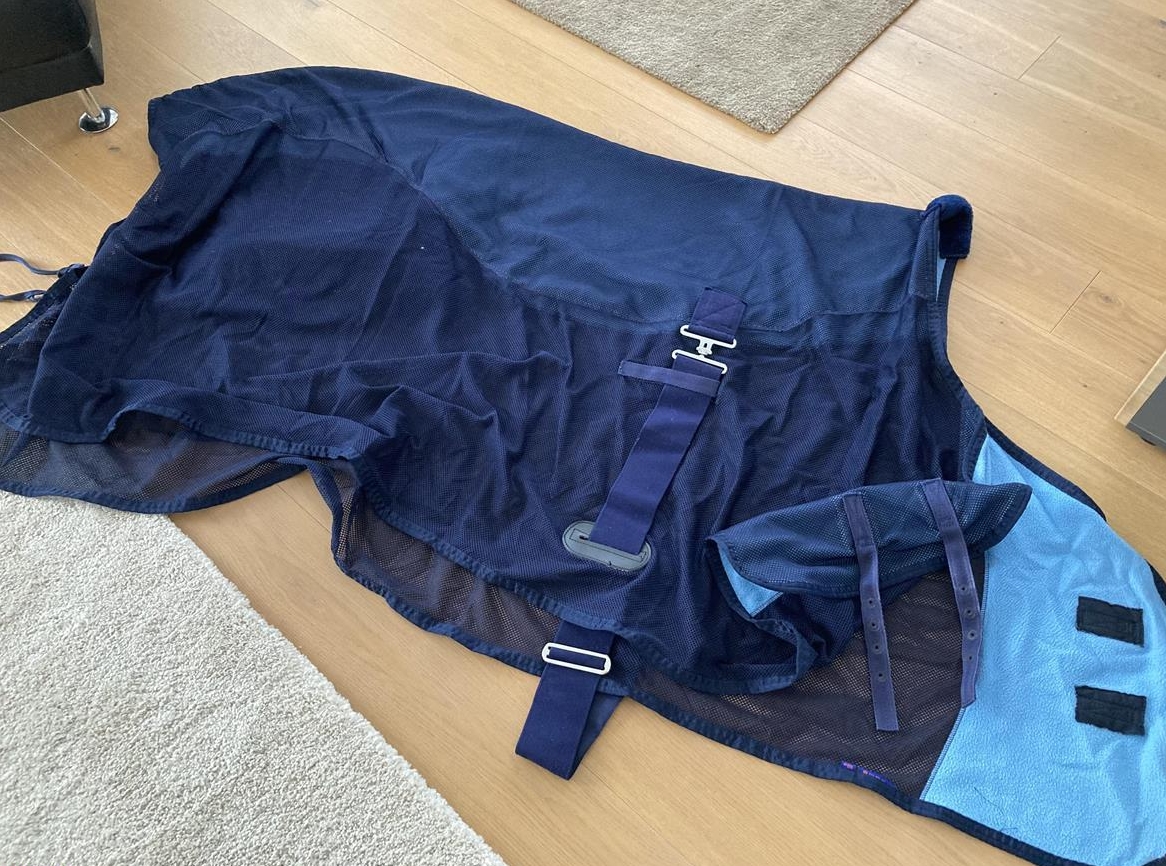 Busse Abschwitzdecke mit Netzteil, Grösse 155cm