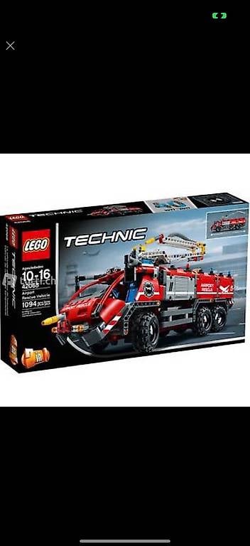 Lego technic AirPort rescue