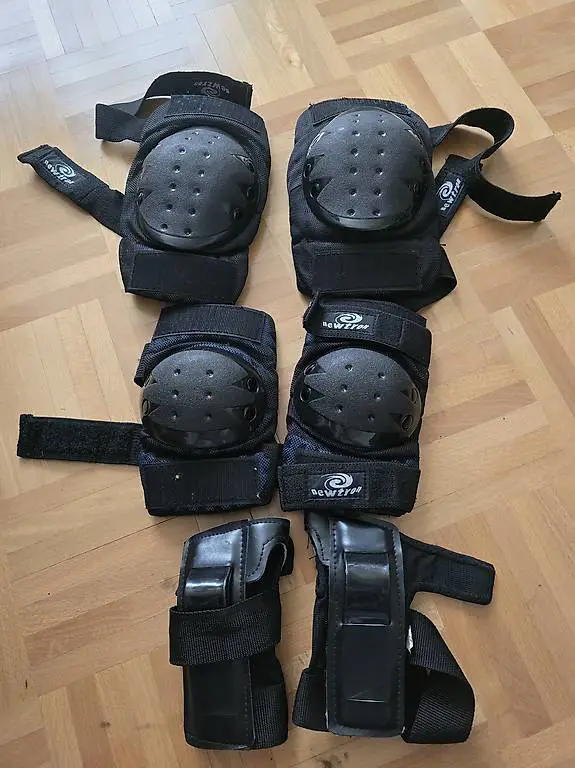 Rollerblade mit Schoner und Rucksacktasche