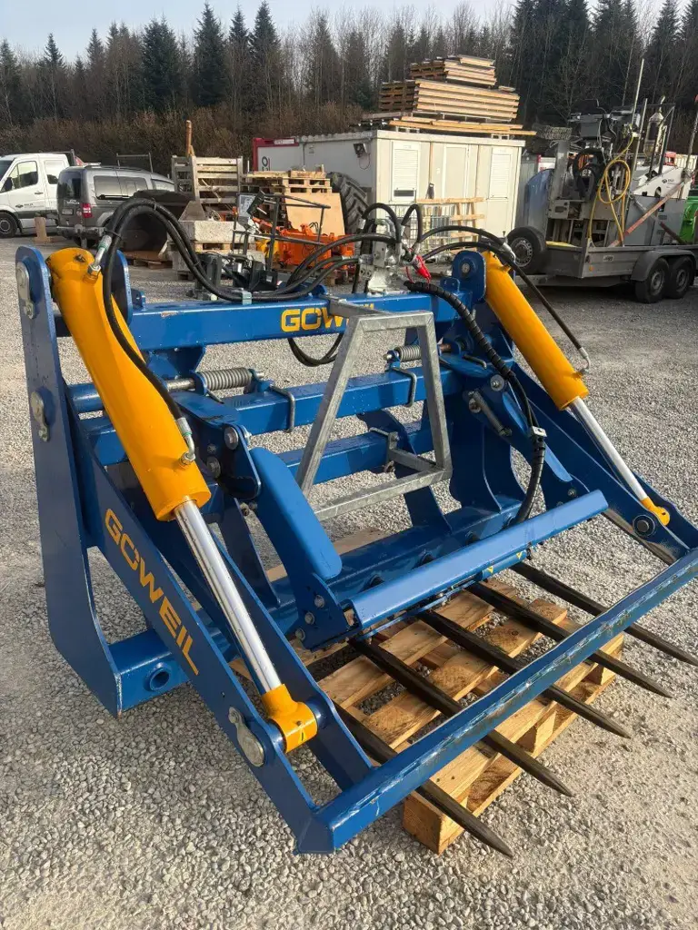 Göweil Ballenschneider mit Folienhalter