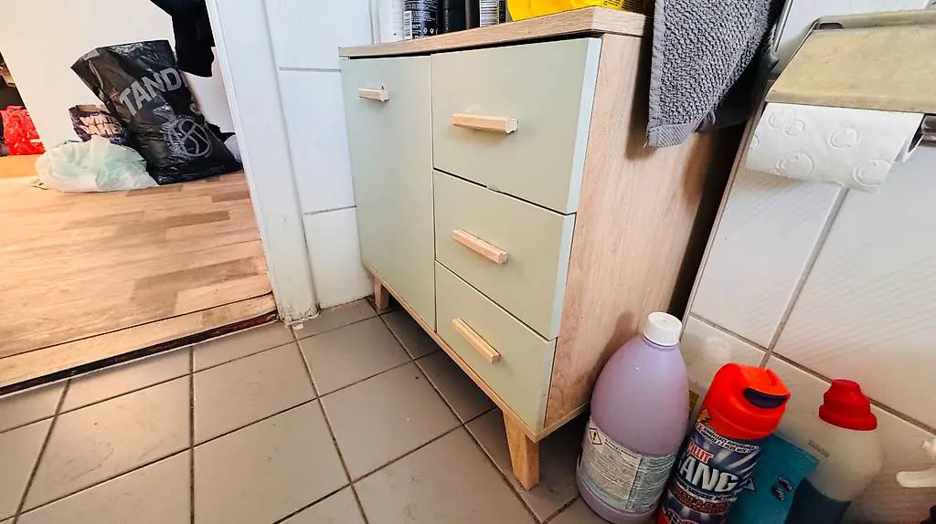 Badezimmer unterschrank für 40 Franken