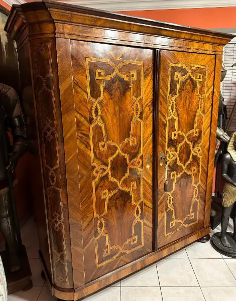 Exklusiver Barock-kleiderschrank, Barock möbel