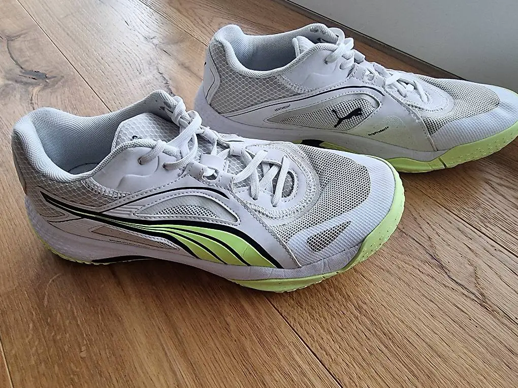 Hallenschuhe Turnschuhe Gr.40 Puma