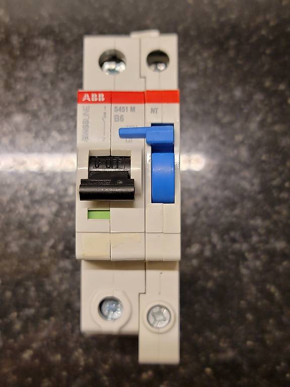 ABB Smissline 6A LS Typ B 10000kA mit N-Trenner