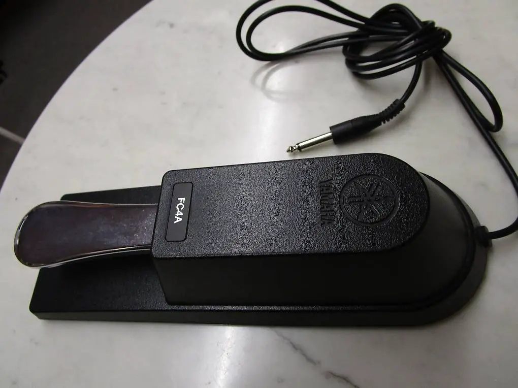 piano sustain pedal, fabrikneu, yamaha feeling pedal