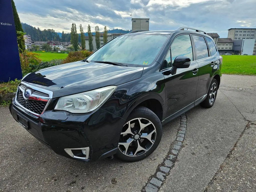SUBARU Forester Station 2.0 XT Sport