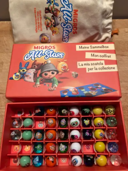 Migros All-Stars mit allen Spezial-Murmeln