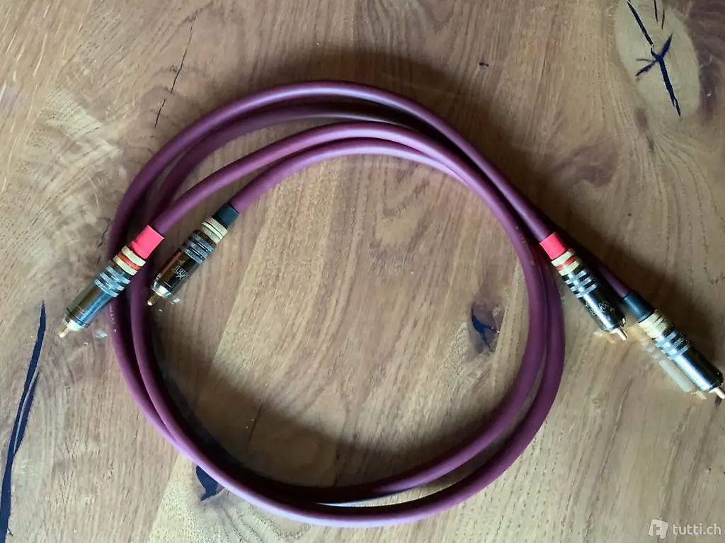Original Burmester Lila Cinch Kabel