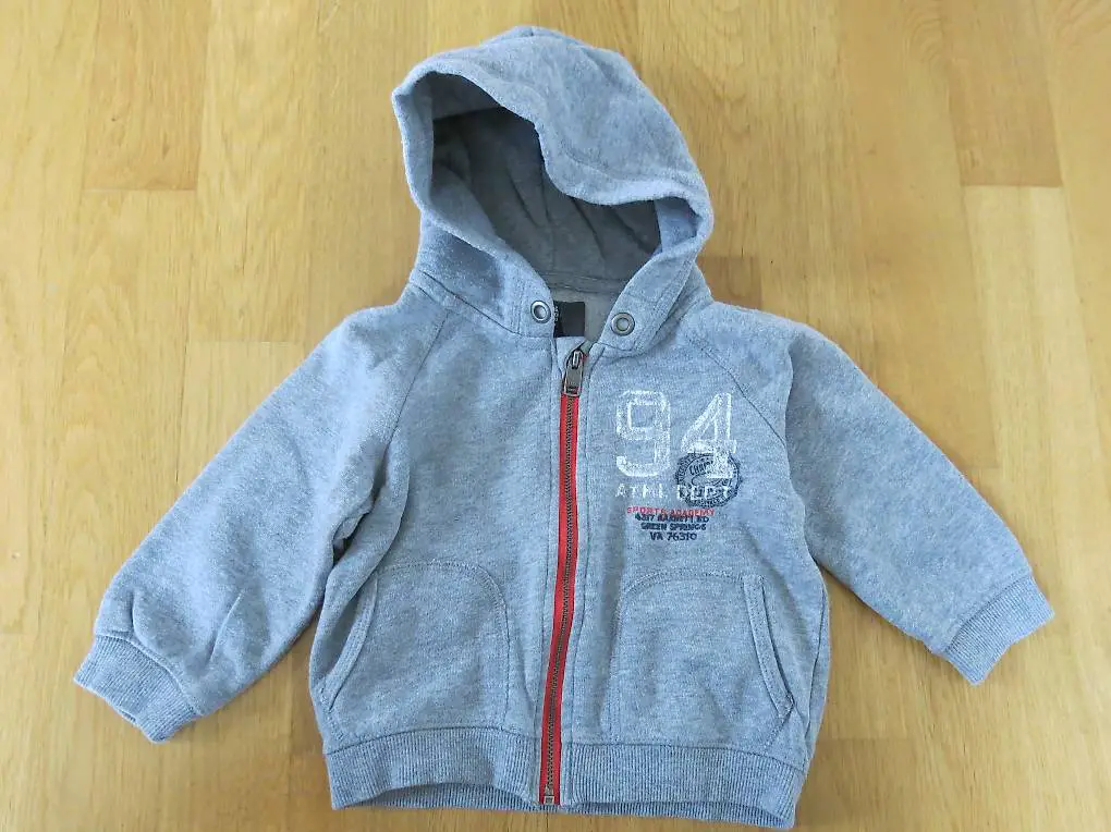 Sweatshirt - Jacke Gr. 74
