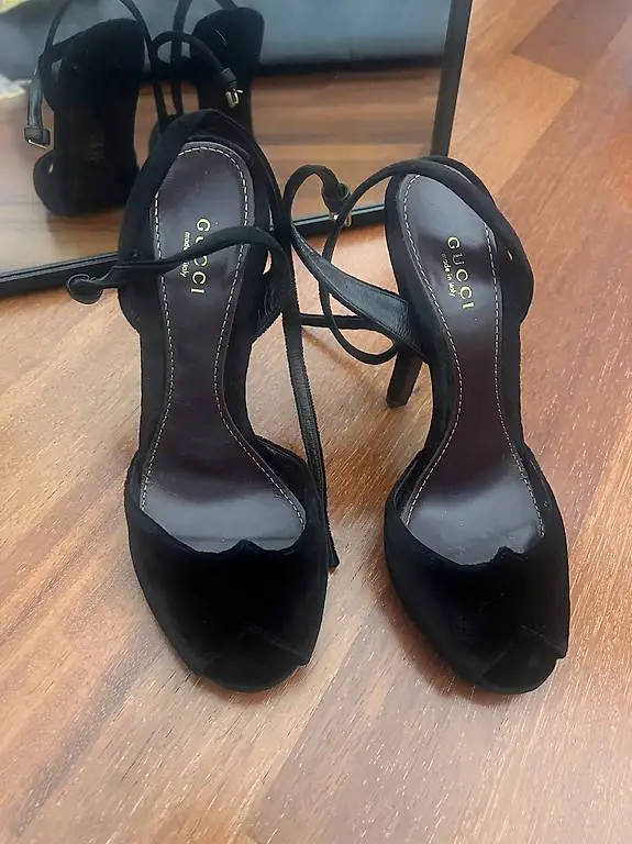 New Elegant Gucci Heels for Sale