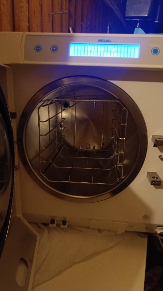 Melag vacuklav 31 b+