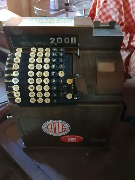 Antike Registrierkasse National