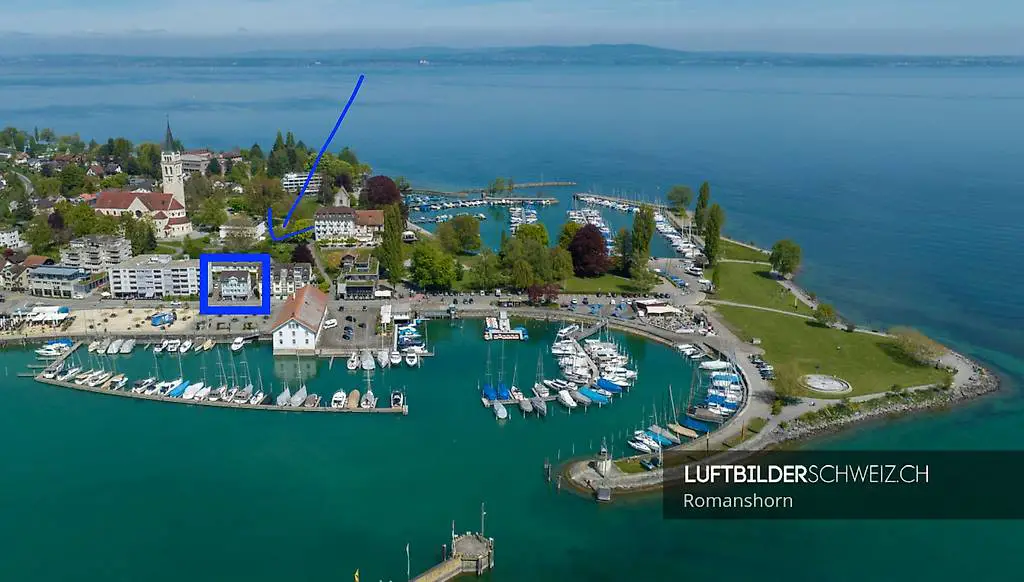 Altbau Attika-Wohnung im Herzen von Romanshorn