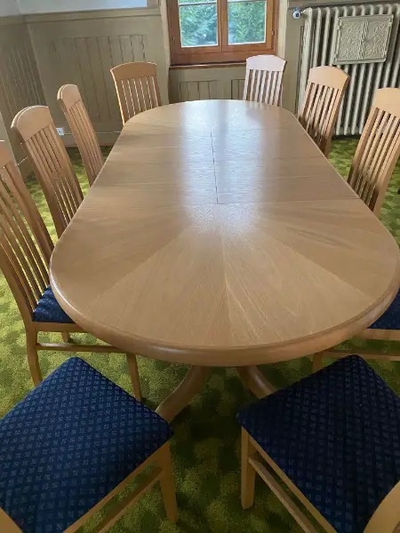 Küchentisch zu vetkaufen