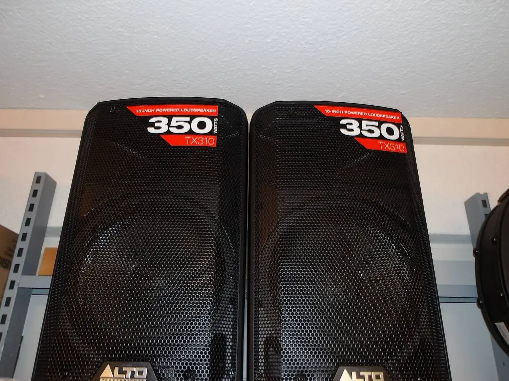 aktiv boxen fabrikneu, 350 watt leistung, 2 weg