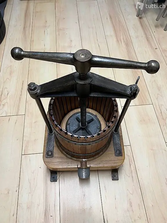 Weinpresse Retro