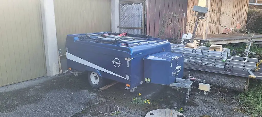 Zeltklappanhänger Rapid