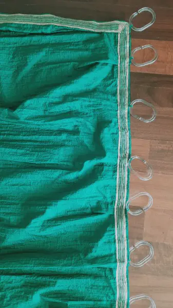 Vorhang für Dusche oder Türe, grün mit Aufhängern