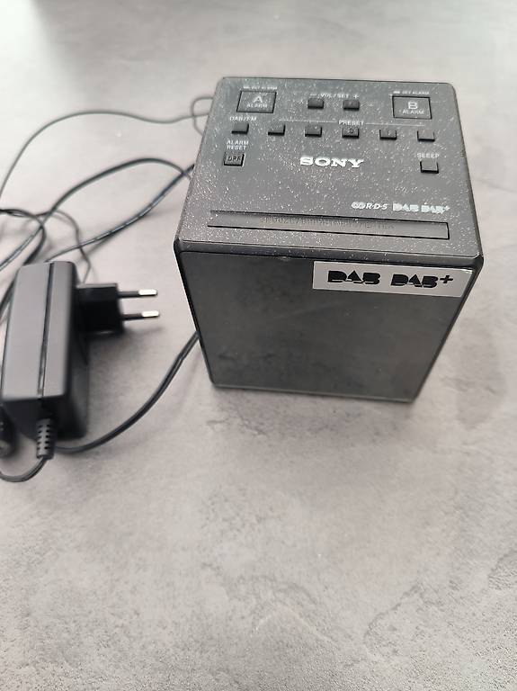 Radiowecker Sony DAB+