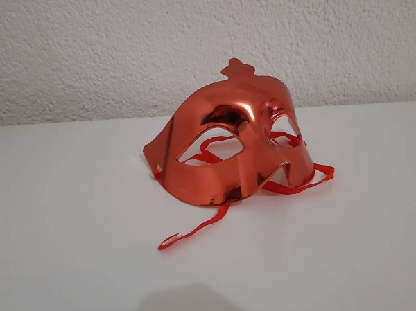 rote Fasnachts-Maske