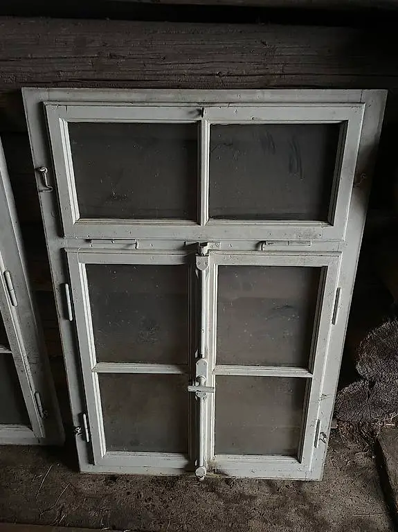 Alte Fenster Türen Fensterläden