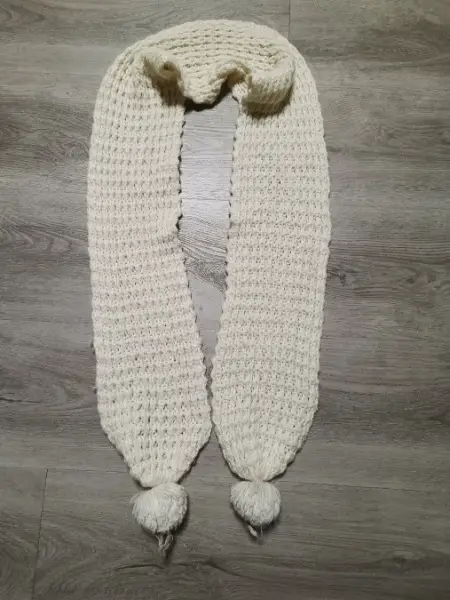 Halstuch mit "Zötteli"