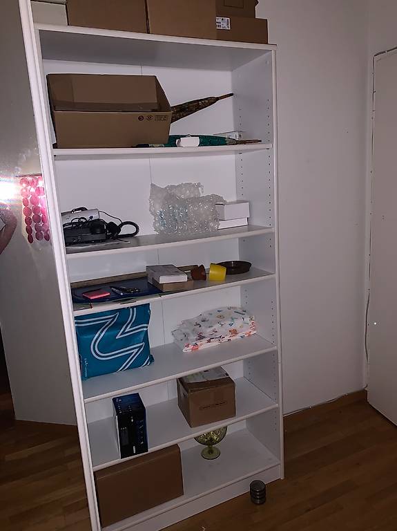 Holzgestell zu verkaufen