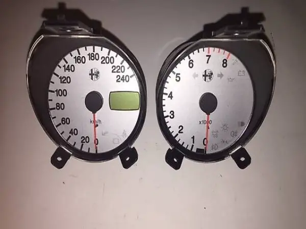 Alfa Romeo 156 Tacho und Drehzahl Anzeiger