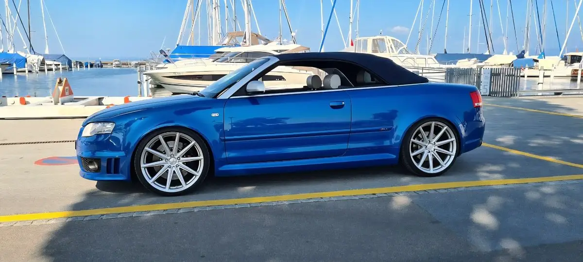 AUDI RS4 Cabriolet 4.2 V8 quattro