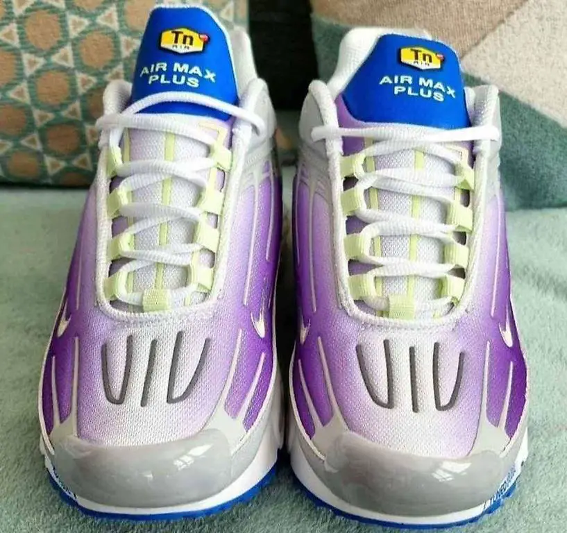 Nike airmax TN plus 3 Nebula purple taille 44