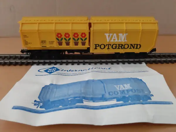 Roco H0 Set mit drei raren Güterwagen mit OVPs