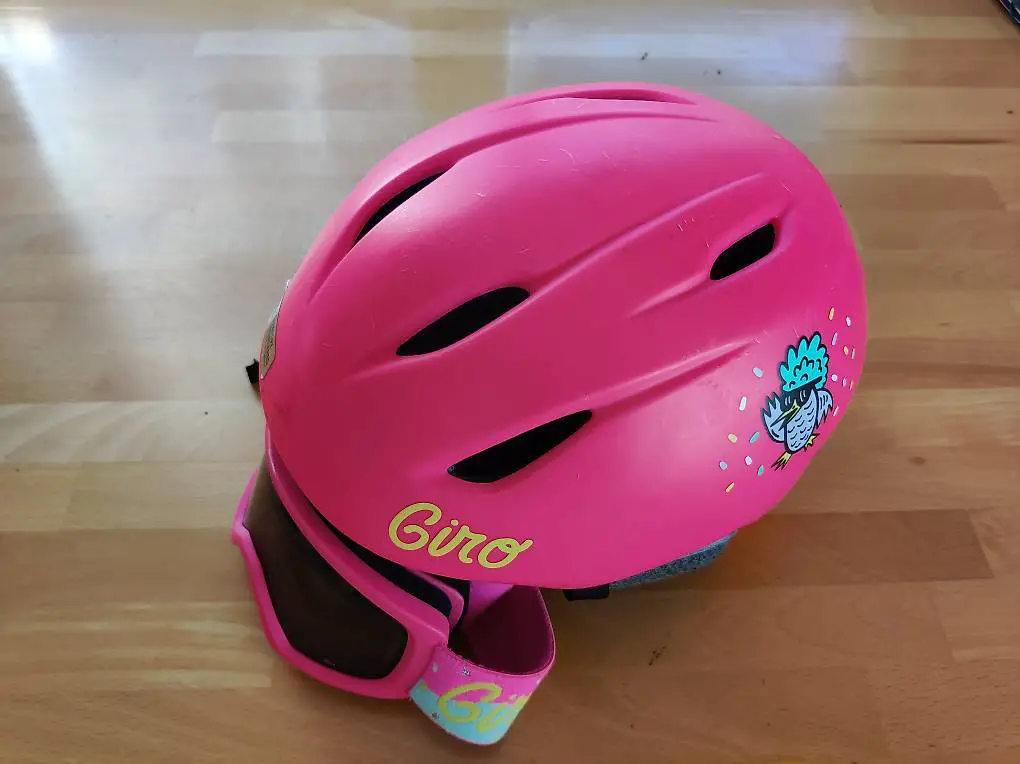Kinderskihelm Giro