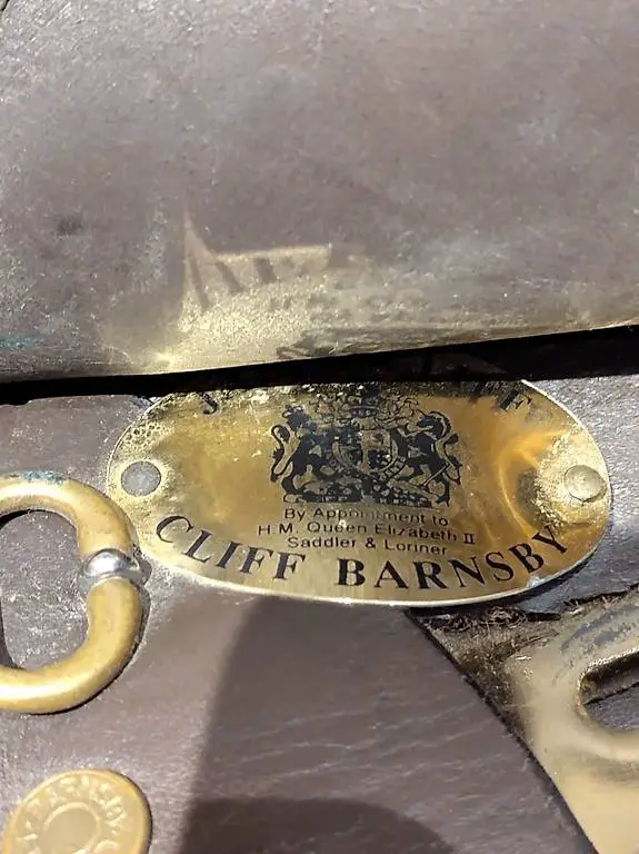 Pferdesattel Springsattel Huntersattel Cliff Barnsby
